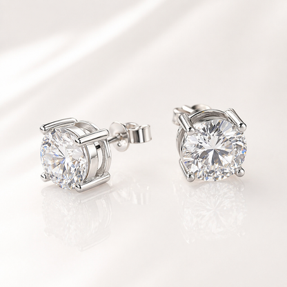 Boucles d'oreilles solitaires en moissanite plaqué or de luxe