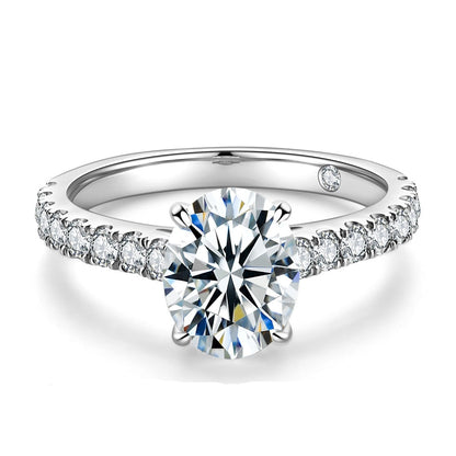 Anel Moissanite Oval Cravejado - Loratta