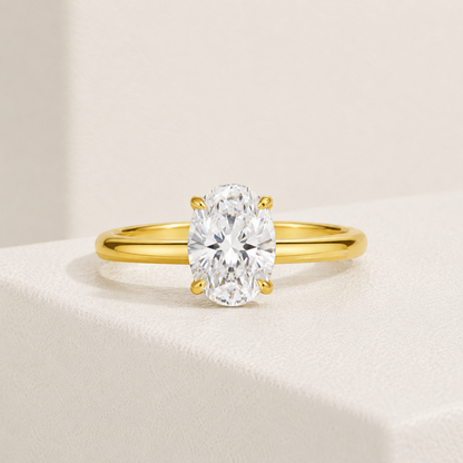 Moissanit Ring Oval Elegance 18 Karat Vergoldet