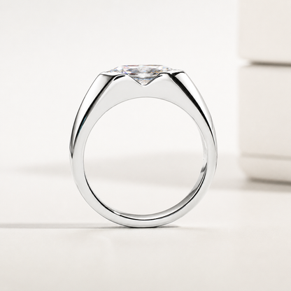 Eclipse Marquise Lünettengefasster vergoldeter Ring