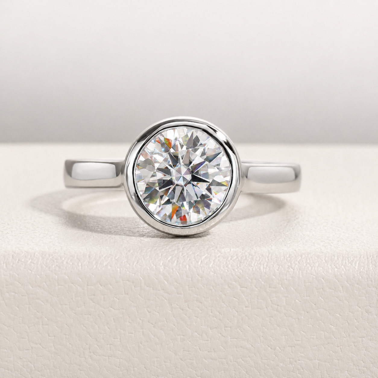 Point of Light Moissanite Solitärring