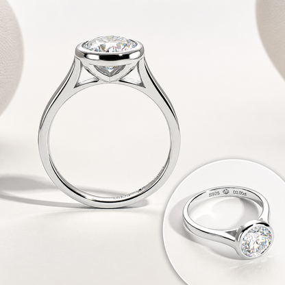 Point of Light Moissanite Solitärring
