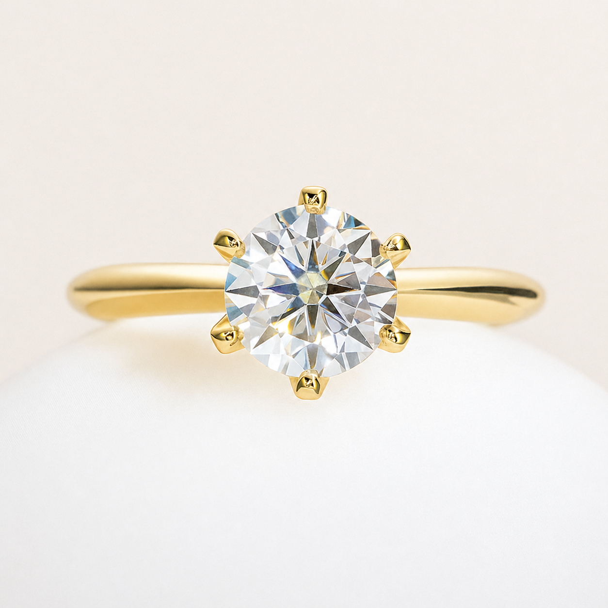 Bague Solitaire en Moissanite Brillante Classique Plaqué Or