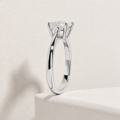 Bague en moissanite taille princesse plaquée or pur