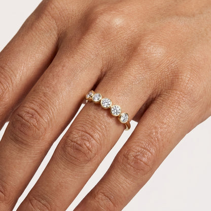 Bague demi-éternité en moissanite et plaqué or cinq pierres